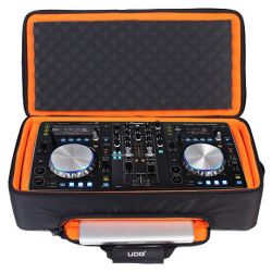 UDG - U9104 BL Ultimate Midi Controller Backpack Large Black/Orange inside MK2